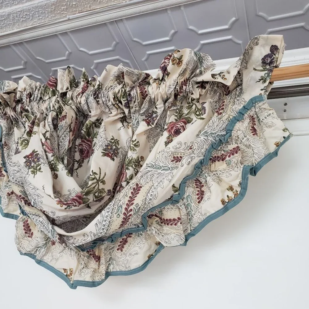 Louis Nichole Festoon Rococo Roses Floral 25W x 17L Valance Vintage 80s NEW 6153